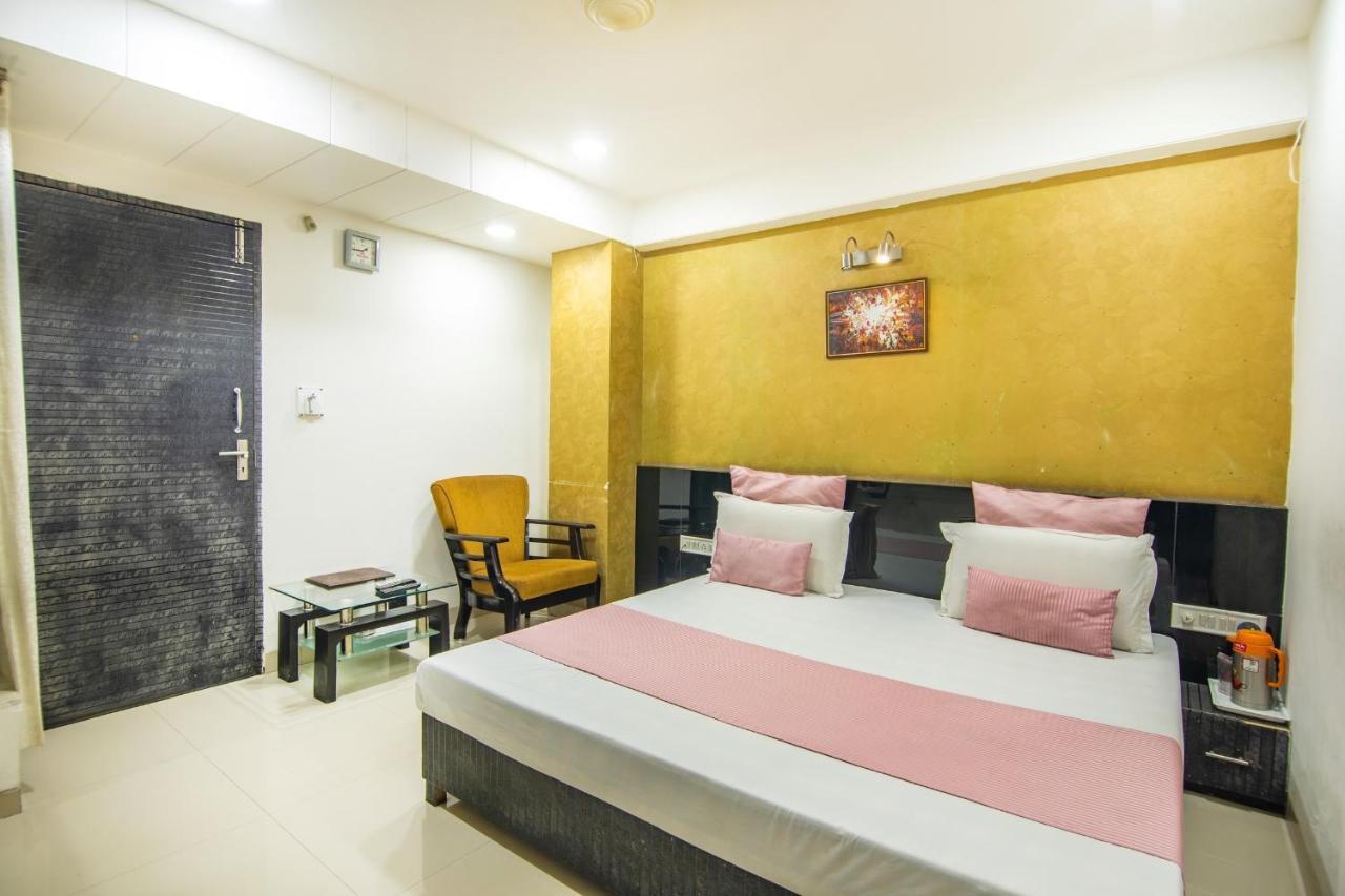 Morya Regency Hamidia Road Hotel Bhopal Eksteriør billede
