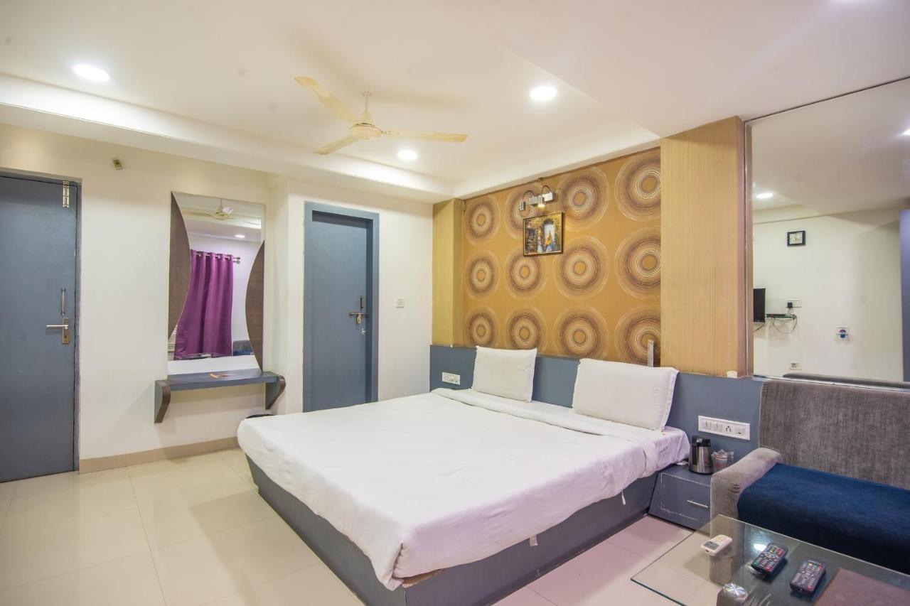 Morya Regency Hamidia Road Hotel Bhopal Eksteriør billede